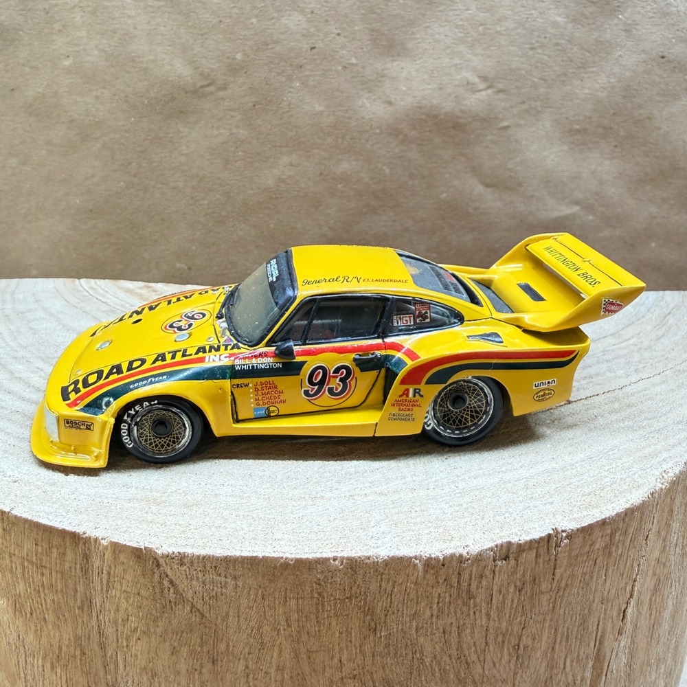 Record Porsche 935 Turbo 1:43 Resin Model Whittington Bros Racing Road Atlanta